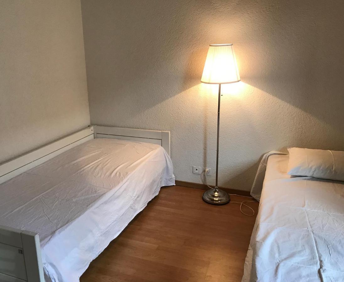 Апартаменты Simple Flat 72 M2 In The Centre Of Burgdorf With Private Parking Экстерьер фото